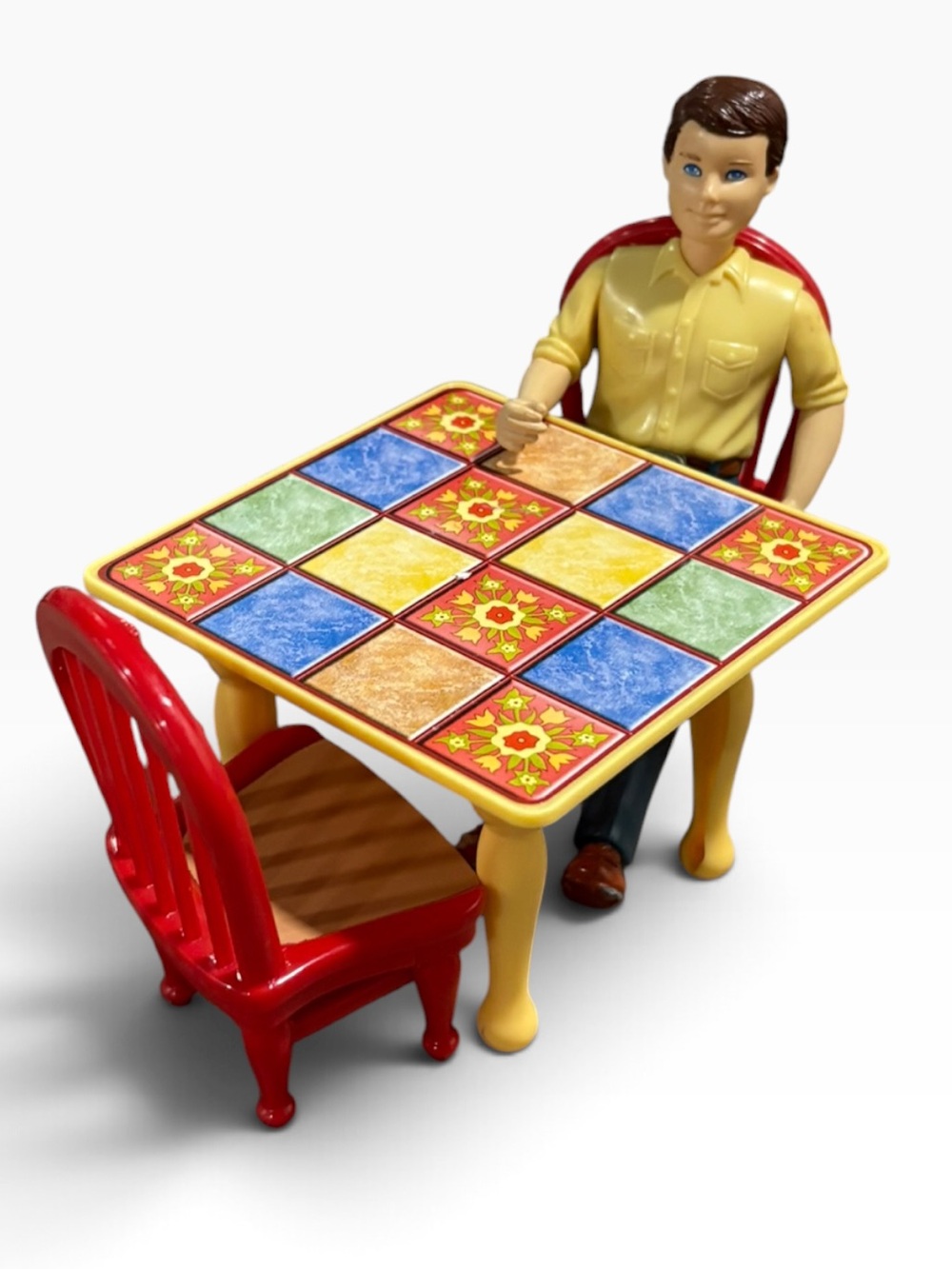 Fisher Price Loving Family Dollhouse Table & Chairs 1 Dollhouse Figure